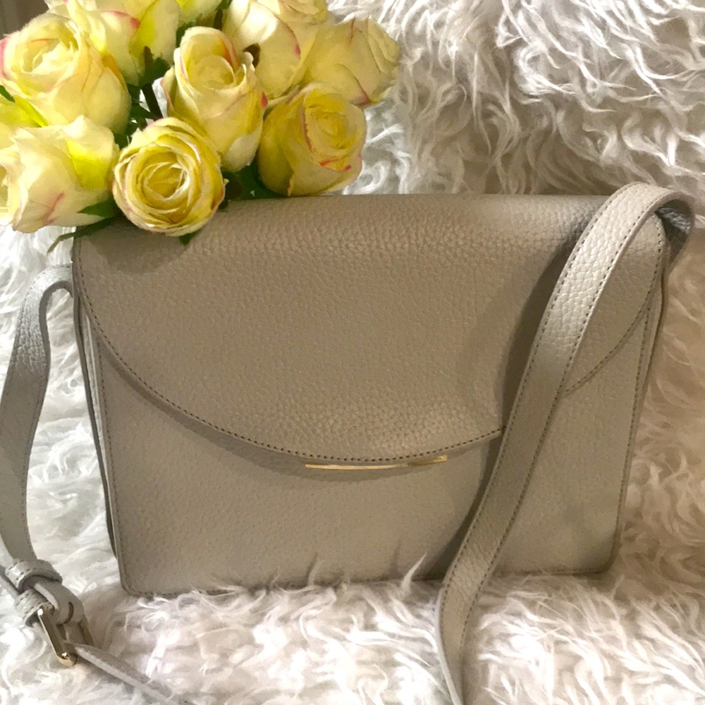 Neely & Chloe  Handbag  Pebble Crossbody
